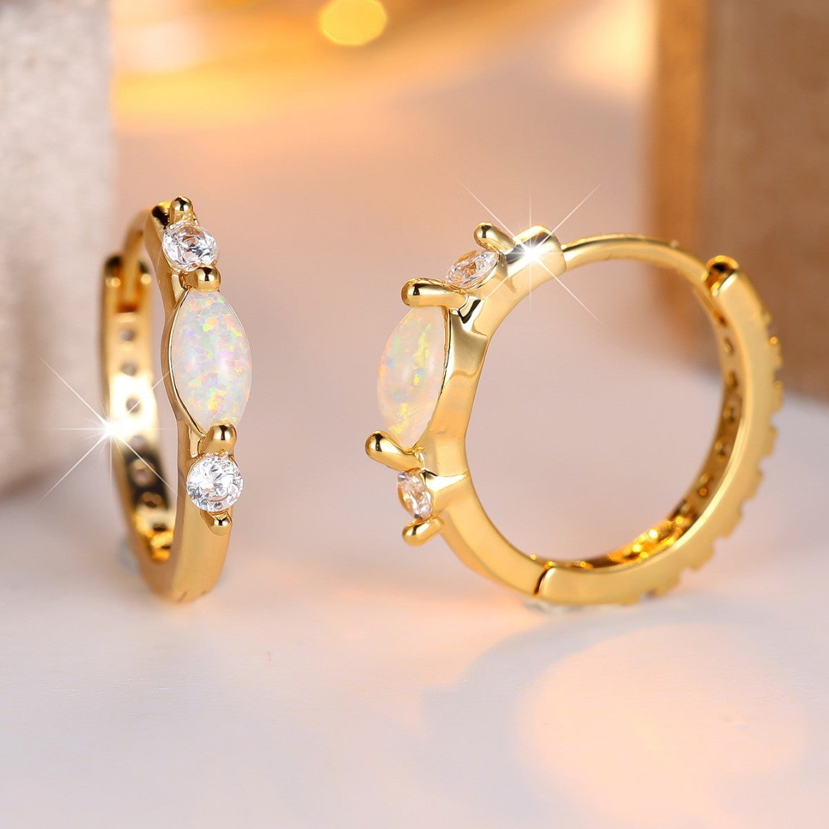 Simple Ear Clip All-match Special Interest Light Luxury Micro Personality Trendy Ear Buckle