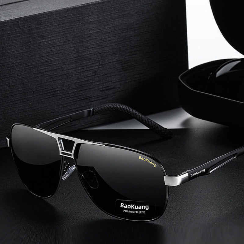 Men's New Day And Night Dual-use Discolored Sunglasses