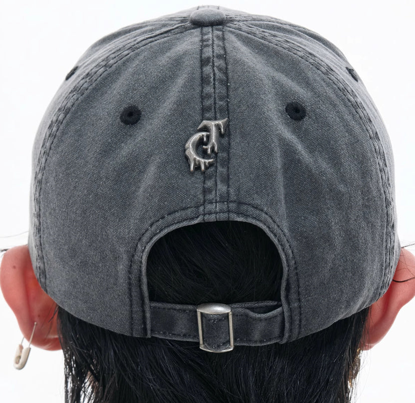 Design Damaged Burrs Sun Hat