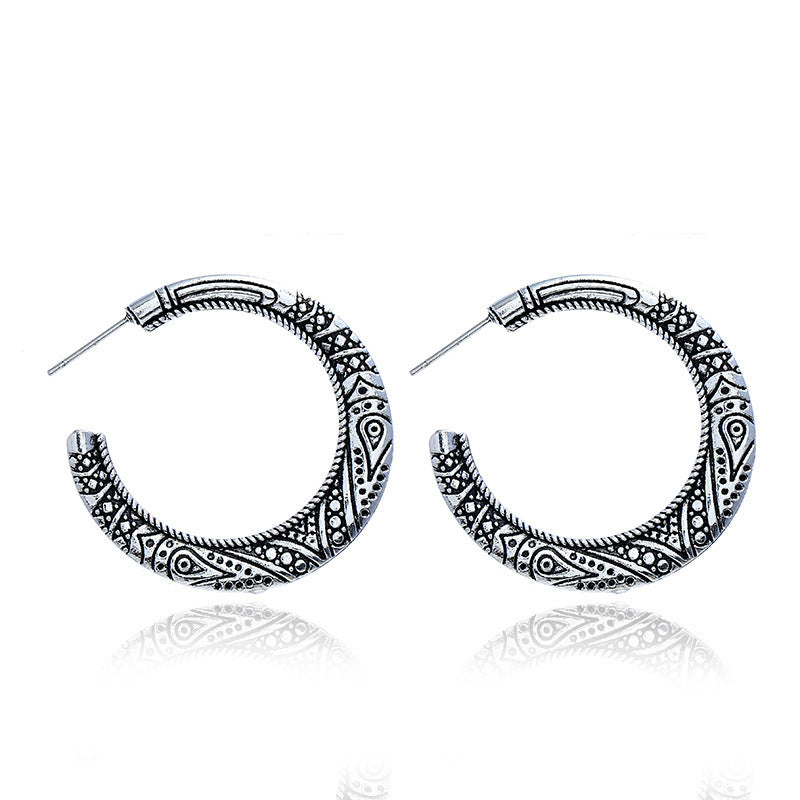 Vintage Engraving Street Shot Earrings Alloy C- Shaped Earrings