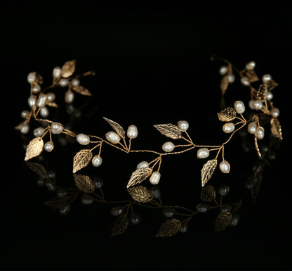 Bridal handmade pearl hair band