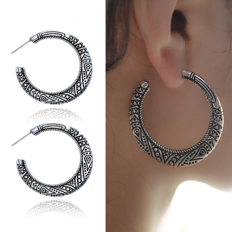 Vintage Engraving Street Shot Earrings Alloy C- Shaped Earrings