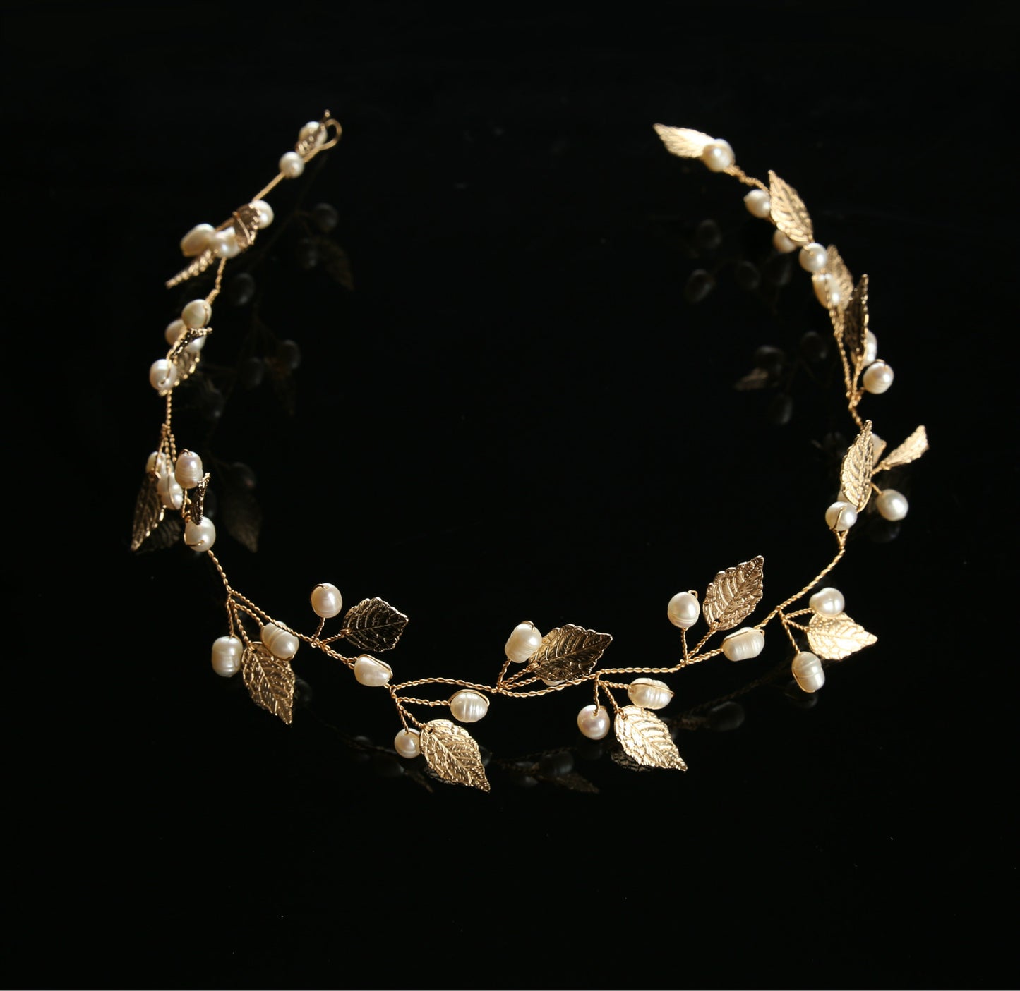 Bridal handmade pearl hair band