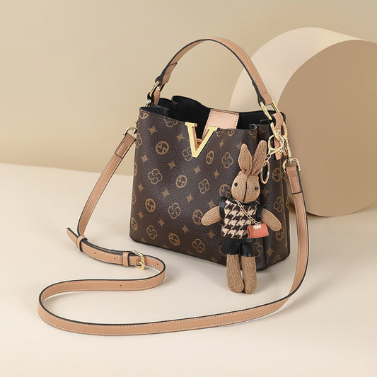 Elegant Commuter Shoulder Bag