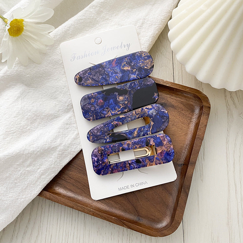 Korean Girl With Broken Hair Side Clip