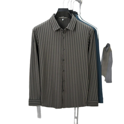 Spring And Autumn New Vertical Striped Shirt Men