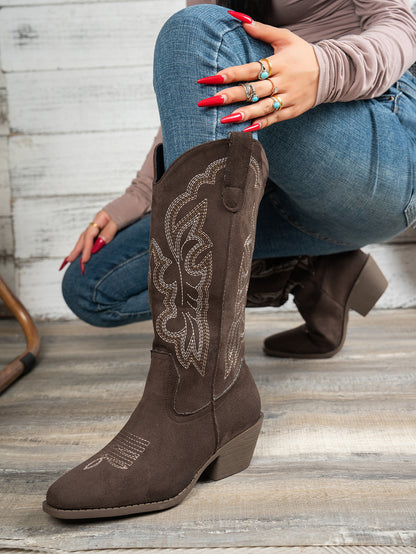 Pointed Toe Western Cowboy Boot Women's Large Size Embroidered Thick Boots