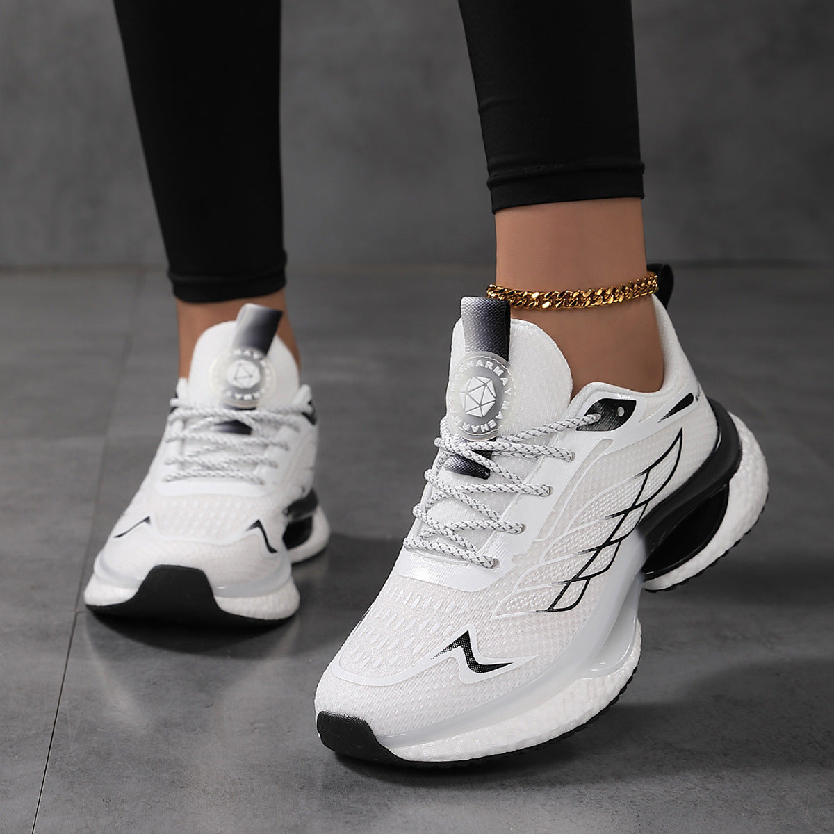 Womens Lightweight Shock-Absorbing Mesh Running Shoes For Sports