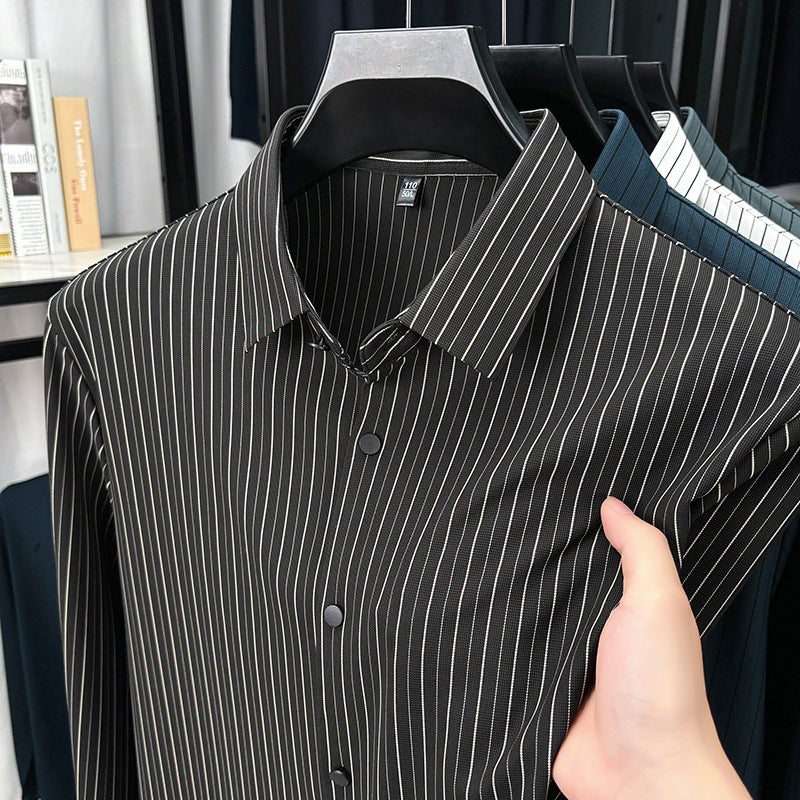 Spring And Autumn New Vertical Striped Shirt Men