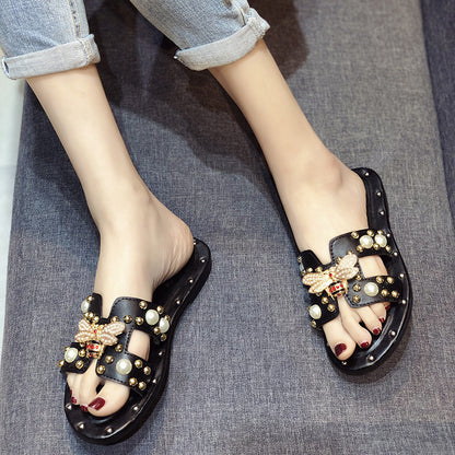 Pearl bow beach shoes