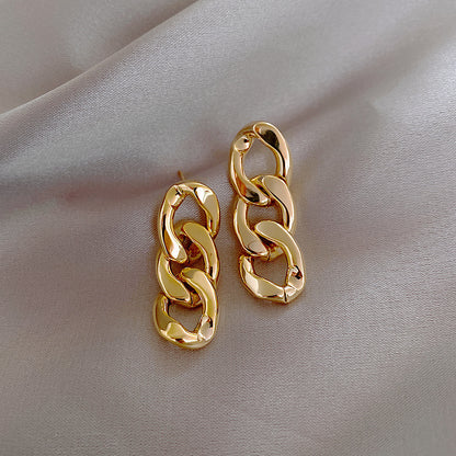 Simple And Elegant Fashion And Personalized Earrings