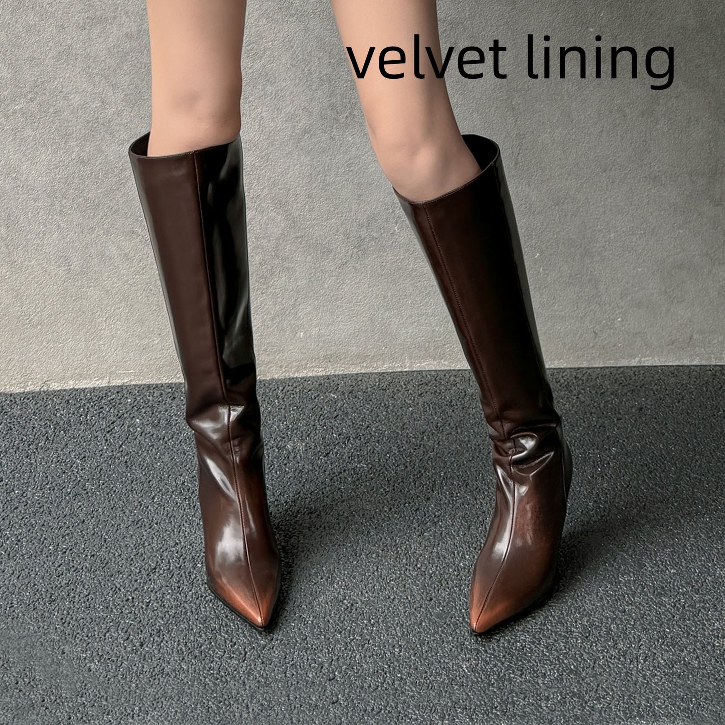 Temperament Pointed Cowhide Wedge Large Boots