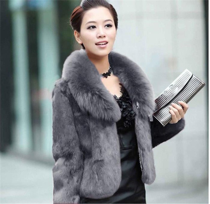 High Quality Winter Warm Fluffy Faux Fur Coats Jackets Women Furry Short Faux