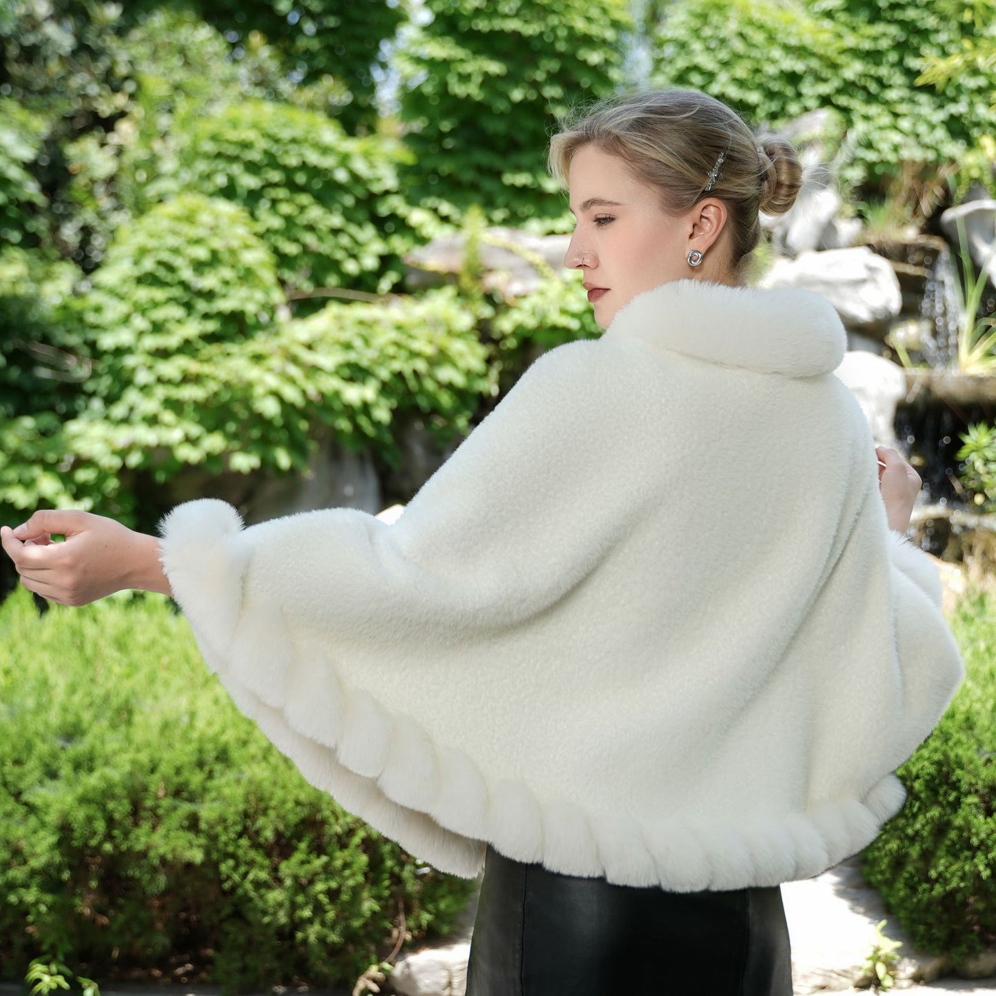 All-match Cloak Shawl Pure Color Thickened Warm Bride Wedding Cheongsam Outer Wear