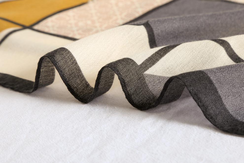 Wild Check Pattern Medium Thick Warm Long Scarf Shawl