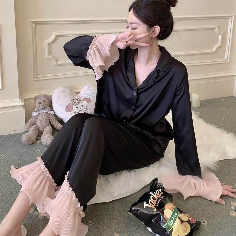 Fashion Ice Silk Pajamas Ruffled Women