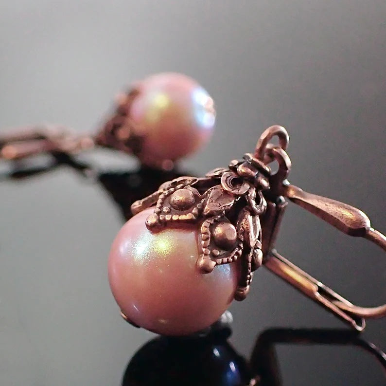 He Cheng Fashion Retro Distressed Inlaid Natural Artificial Pearl Earrings