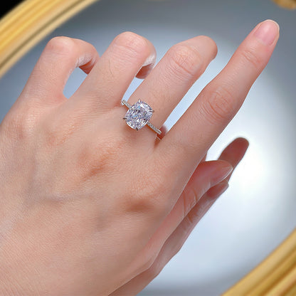 S925 Silver Four-claw White Square Diamond Ring