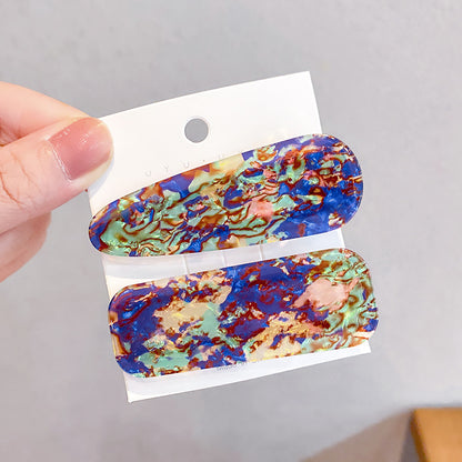 Korean Girl With Broken Hair Side Clip