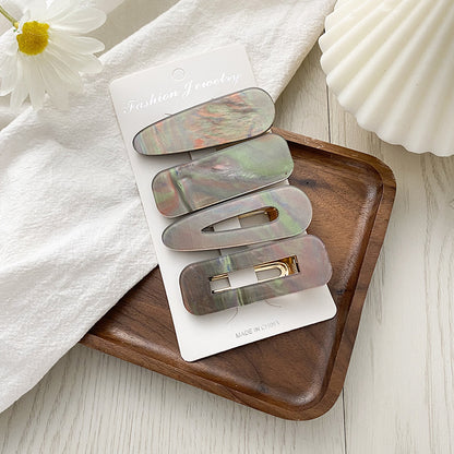 Korean Girl With Broken Hair Side Clip